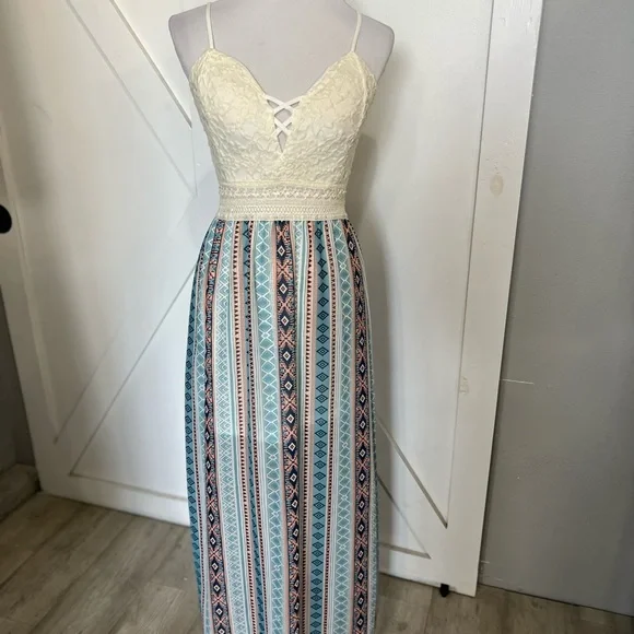 Rue21 | Dresses | Rue 2 Lace Strap Dress Tribal Print Design | Poshmark